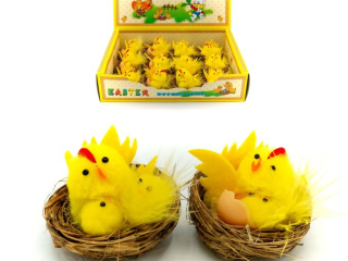 Kurczaki wielkanocne WKZ-8253 w gniazdkach 5, 5 cm. 1 box zawiera 12 szt., 2 wzory.